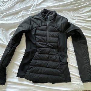 Lululemon black half zip size 8
